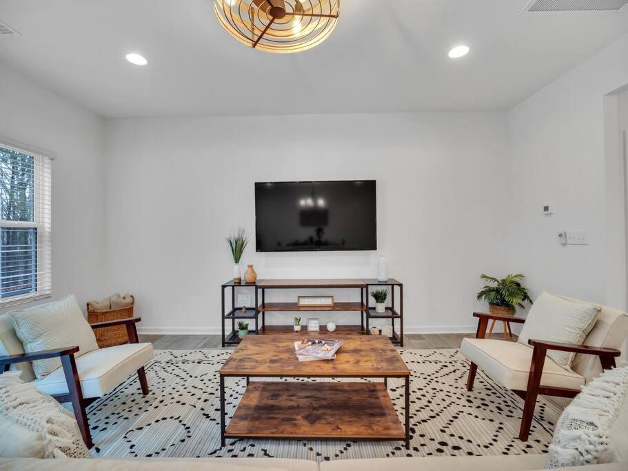 Gorgeous New Townhome/Charlotte! Eksteriør bilde