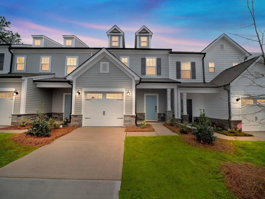 Gorgeous New Townhome/Charlotte! Eksteriør bilde